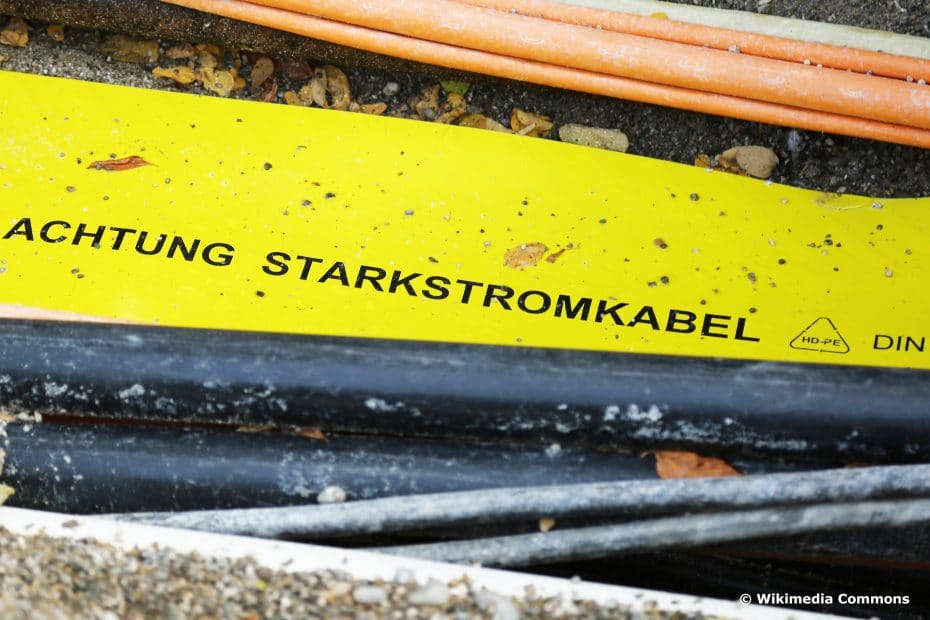 Erdkabel Wie Tief Unter Pflaster Verlegen